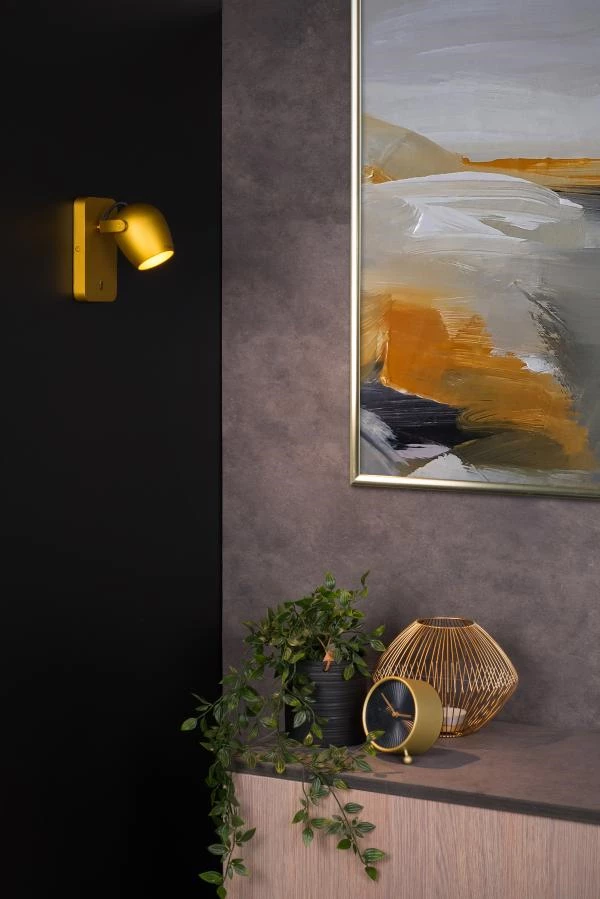 Lucide PRESTON - Wall spotlight / Wall light - LED Dim to warm - GU10 - 1x5W 2200K/3000K - Matt Gold / Brass - ambiance 1